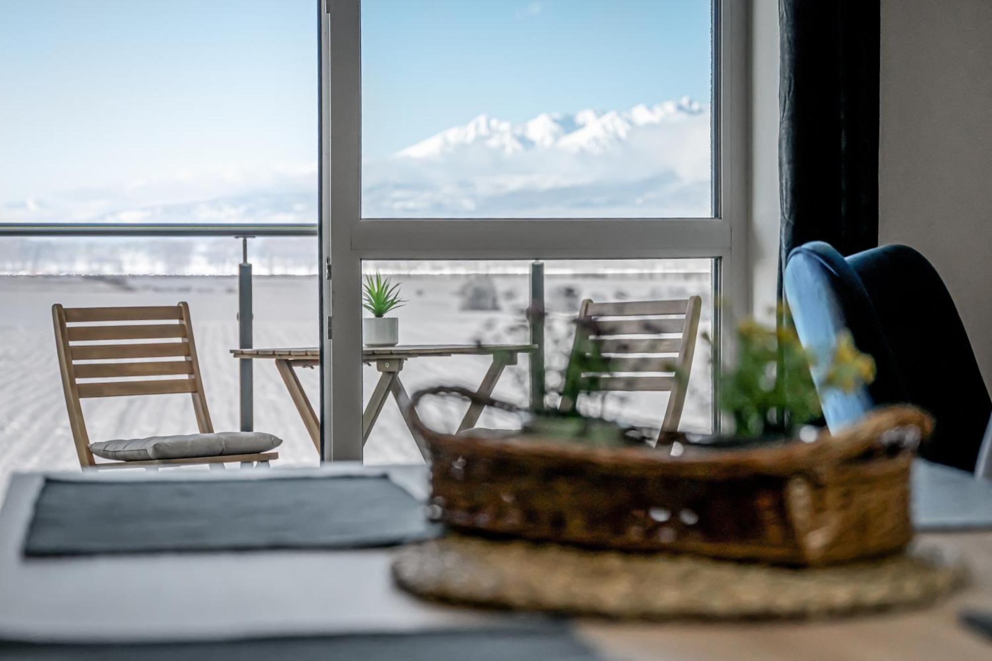 Studio Apartment At Outskirt Of High Tatras Poprad Bagian luar foto